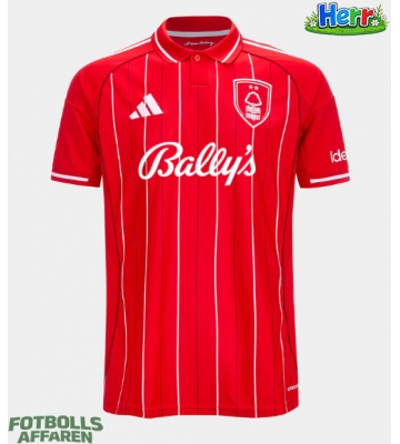 Nottingham Forest Hemmatröja 2025-26 Kortärmad
